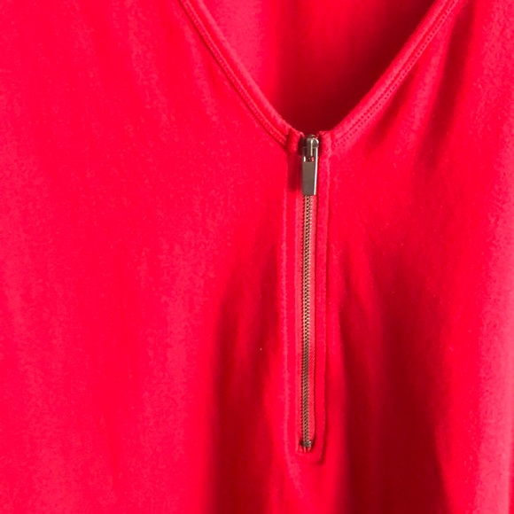 Torrid red blouse 3/4 sleeve comfort size:5X - Picture 3 of 4